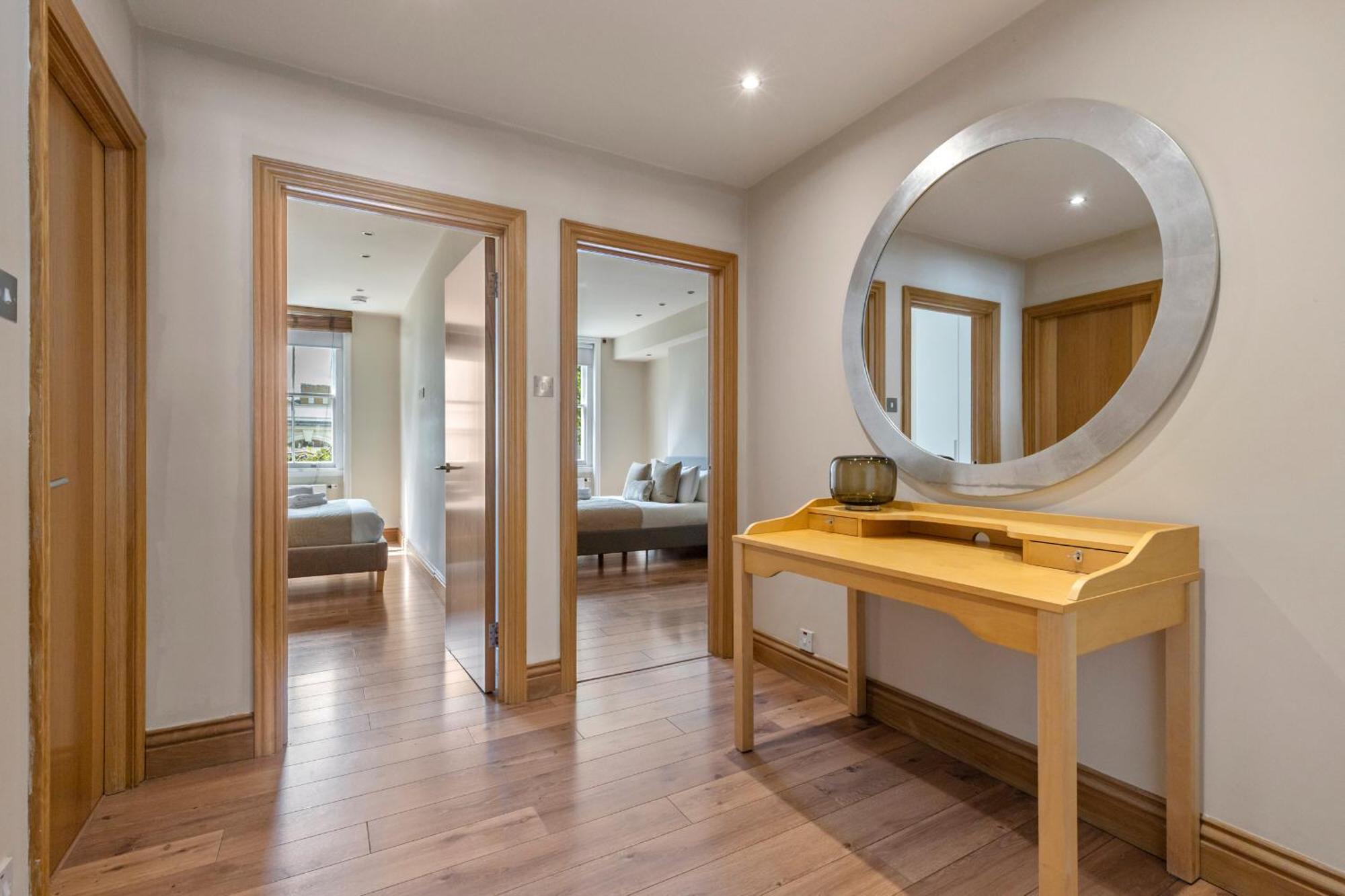Enchanting Hideaway - La Reserve South Kensington لندن المظهر الخارجي الصورة