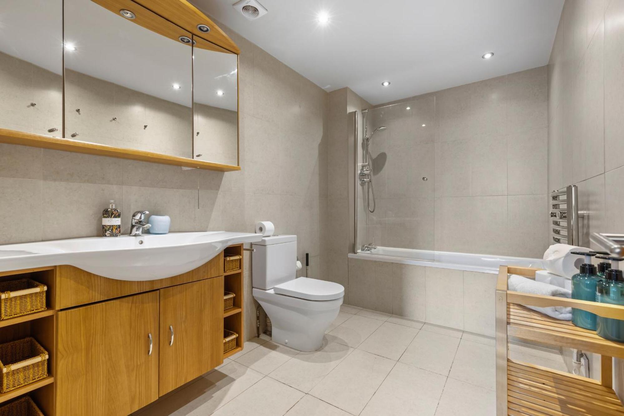 Enchanting Hideaway - La Reserve South Kensington لندن المظهر الخارجي الصورة